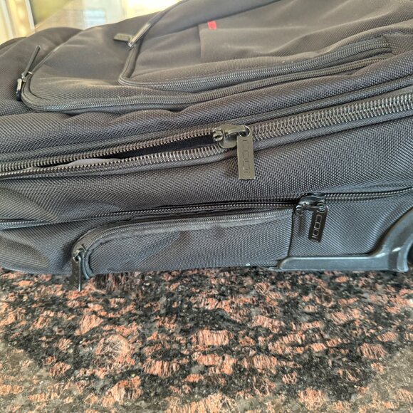 Codi Mobile Max Tall Wheeled Case in Excellent Condition - Picture 6 of 9